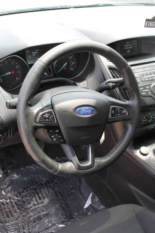 2017 Ford Focus SE