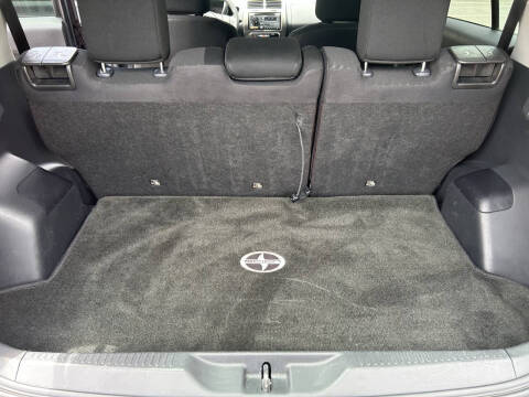 2012 Scion xD