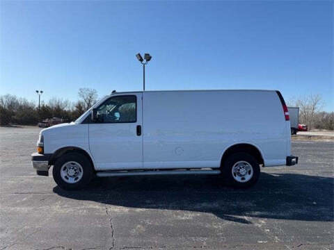 2023 Chevrolet Express 2500