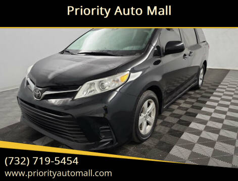 2019 Toyota Sienna for sale at Mr. Minivans Auto Sales - Priority Auto Mall in Lakewood NJ