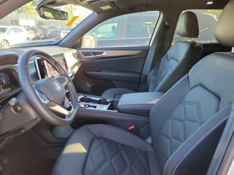 2025 Volkswagen Atlas Cross Sport SE