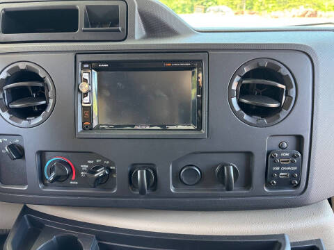 2019 Ford E-Series