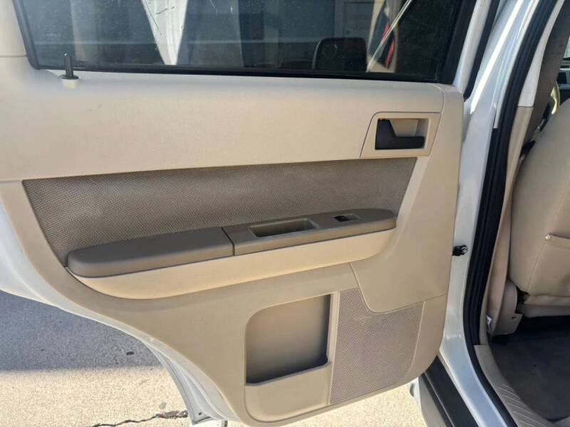 2009 Ford Escape XLT