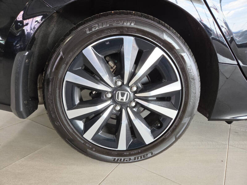 2022 Honda Civic EX-L