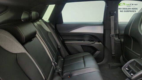 2024 Cadillac LYRIQ Tech