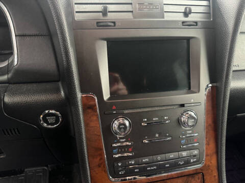 2016 Lincoln Navigator Select