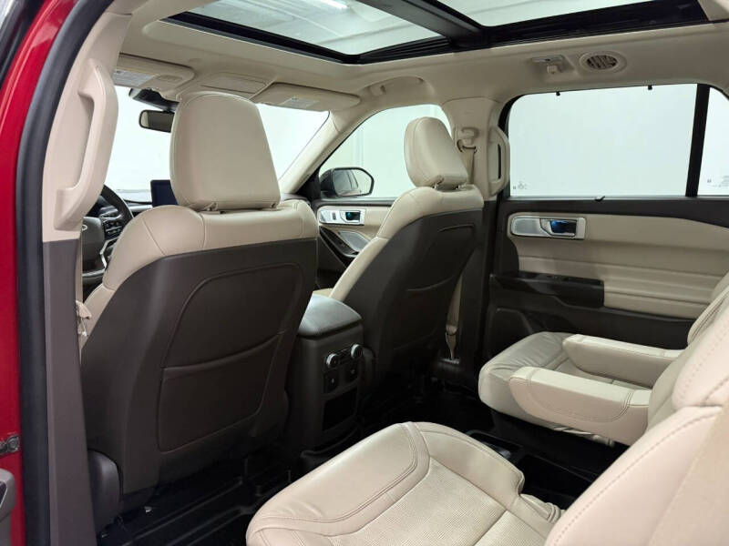 2020 Ford Explorer Platinum