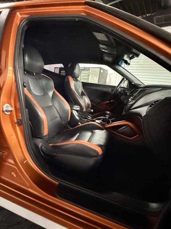 2016 Hyundai Veloster Turbo