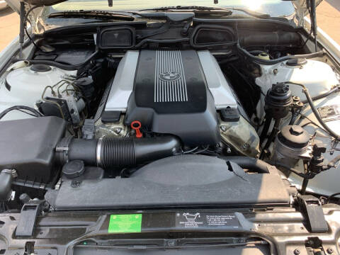 2000 BMW 7 Series 740iL