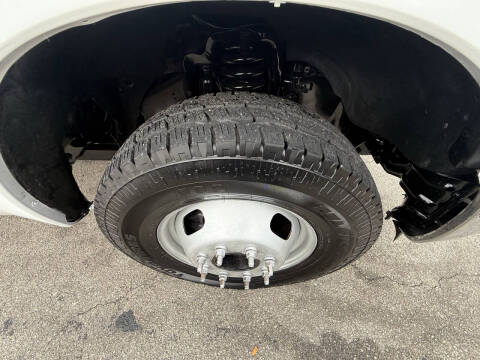 2015 Ford F-350 Super Duty XL