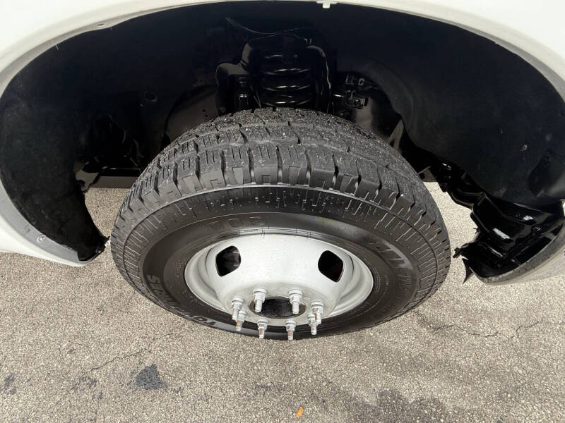 2015 Ford F-350 Super Duty XL