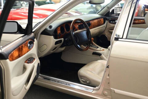1999 Jaguar XJR