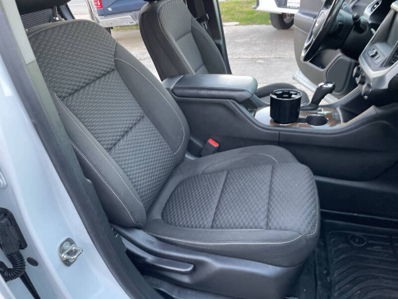 2019 GMC Acadia SLE-1