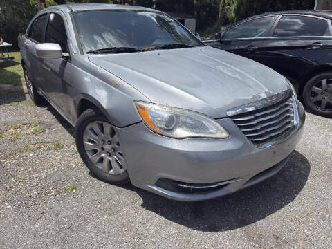 2013 Chrysler 200 LX