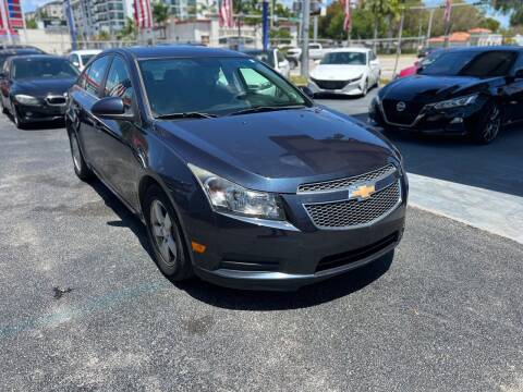2014 Chevrolet Cruze for sale at THE SHOWROOM in Miami FL