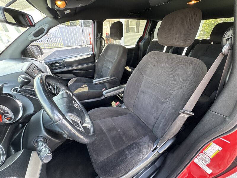 2014 Dodge Grand Caravan SE