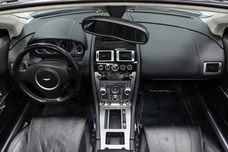 2012 Aston Martin Virage Volante