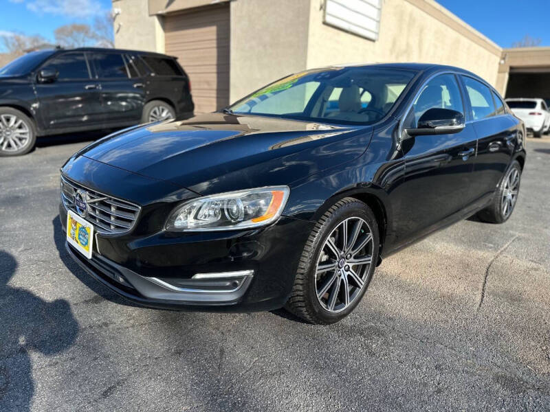 2018 Volvo S60 T5 Inscription Platinum