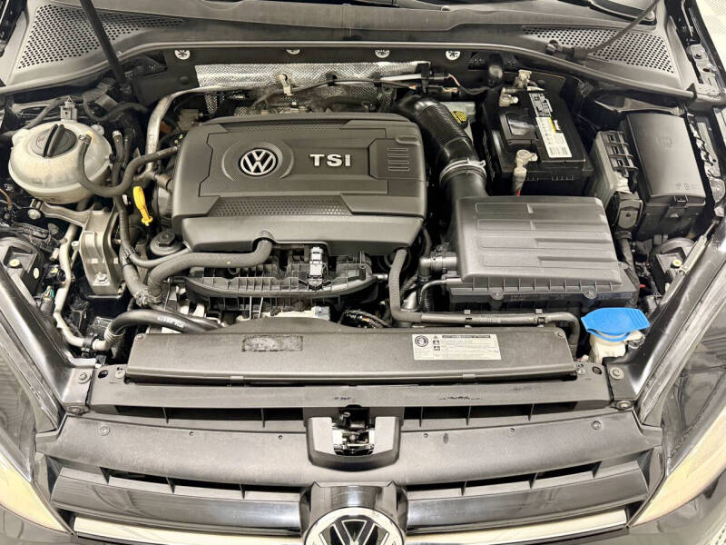 2015 Volkswagen Golf TSI S