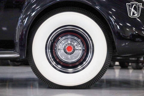 1938 Packard Super Eight