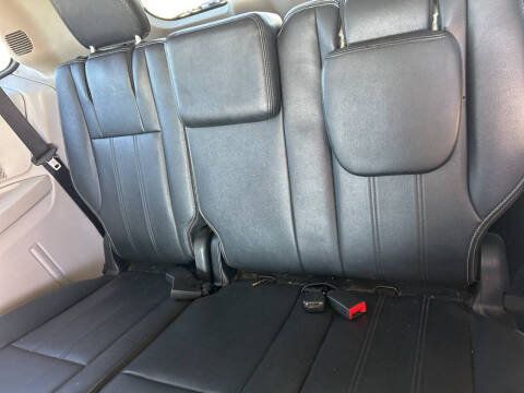 2014 Chrysler Town and Country Touring