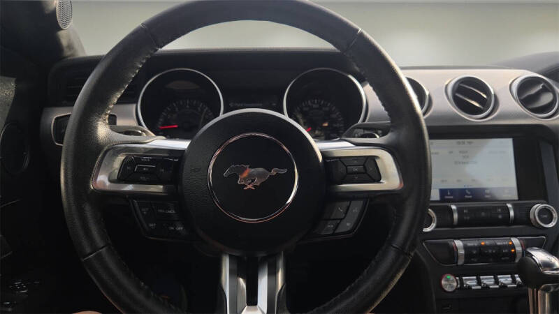 2020 Ford Mustang EcoBoost