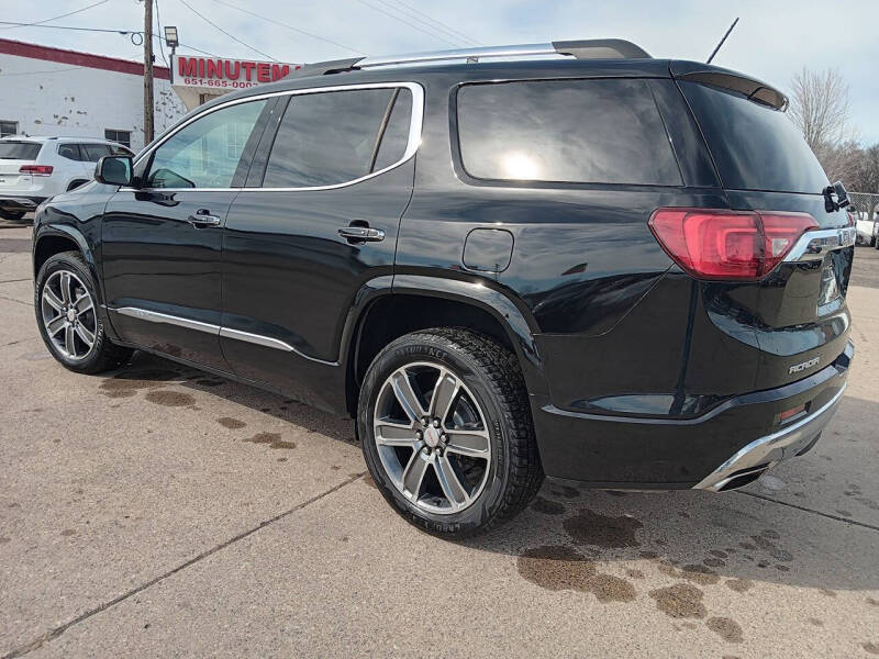 2017 GMC Acadia Denali