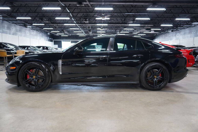 2018 Porsche Panamera