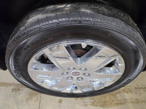 2013 GMC Acadia Denali