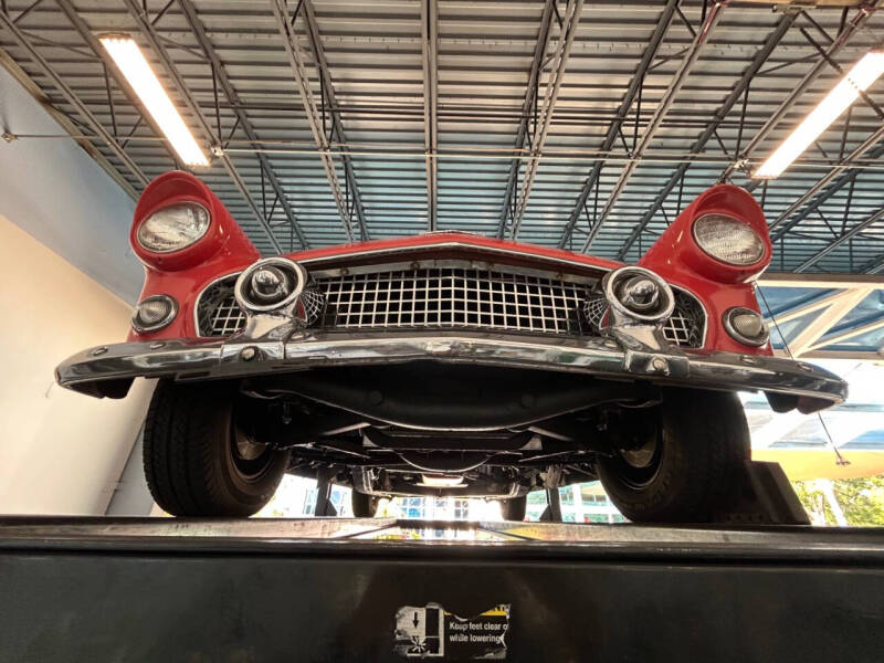 1956 Ford Thunderbird