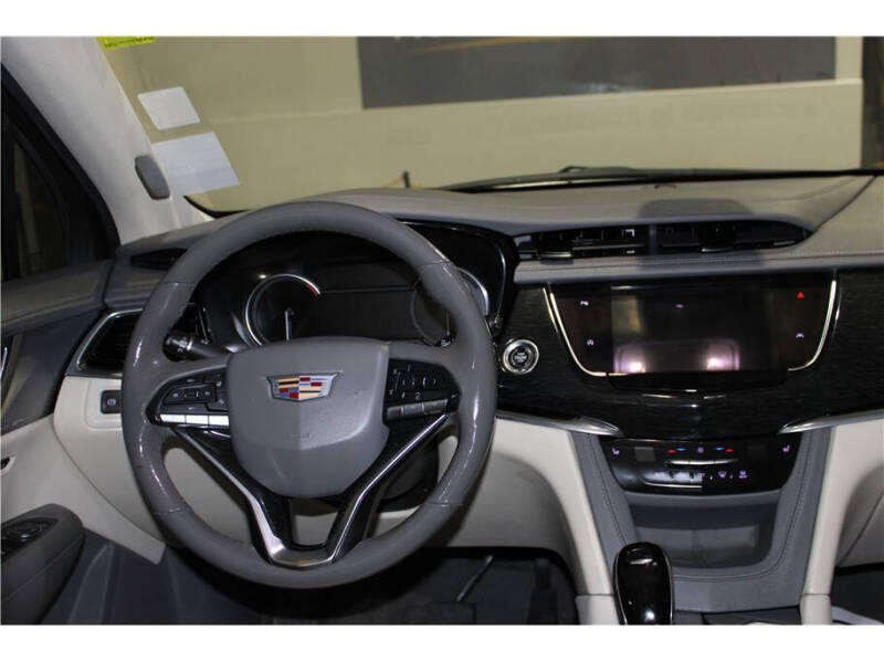 2020 Cadillac XT6 Premium Luxury