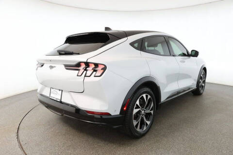 2022 Ford Mustang Mach-E Premium