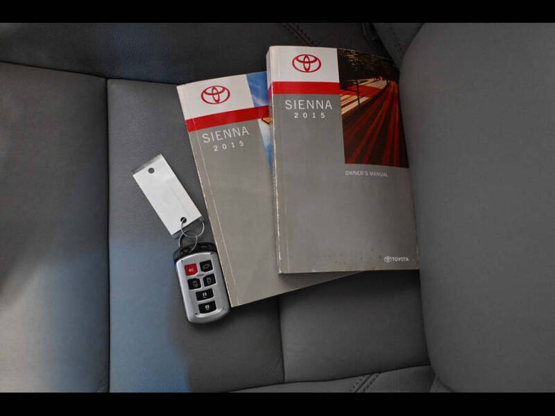 2015 Toyota Sienna