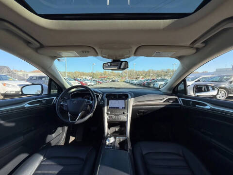 2020 Ford Fusion SEL