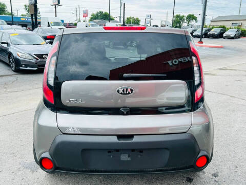 2015 Kia Soul +