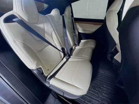 2020 Tesla Model X Long Range