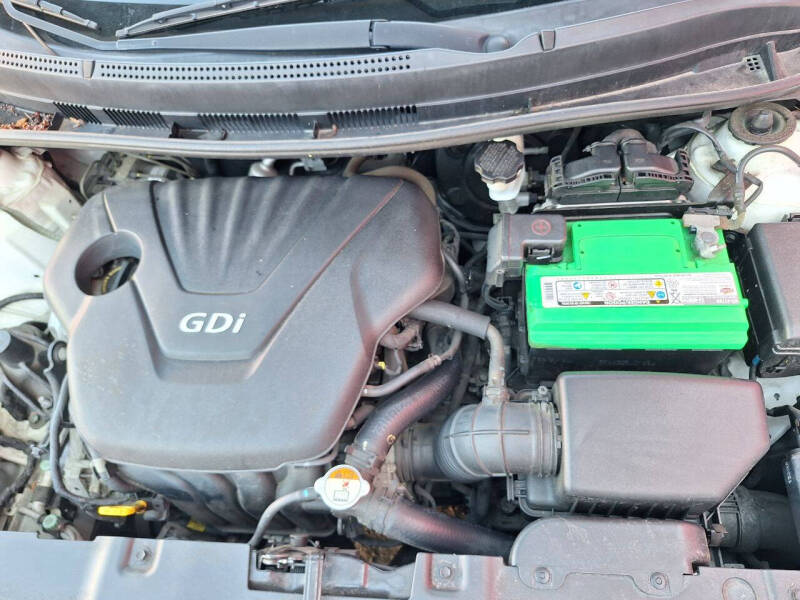 2013 Hyundai Accent GS