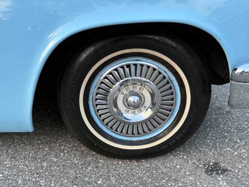 1957 Ford Thunderbird