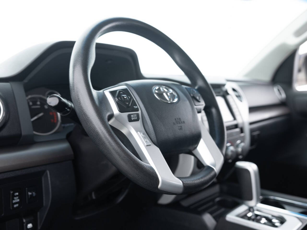 Used Car 2017 Toyota Tundra  Sr5 4x4 4dr Crewmax Cab Pickup Sb (5.7l V8 Ffv) For Sale Under $30,000 In Coal City, Illinois