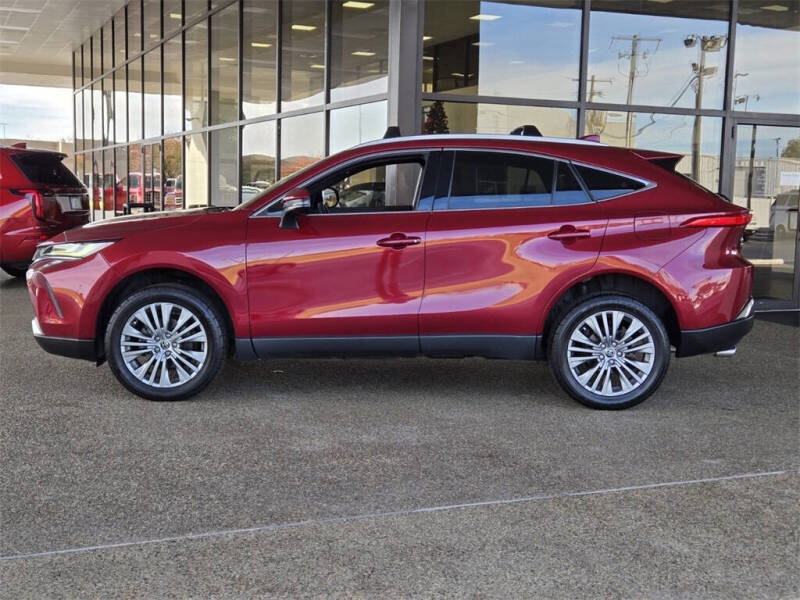 2023 Toyota Venza XLE