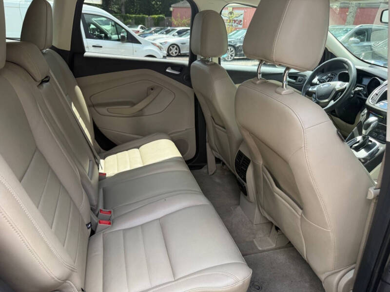 2014 Ford Escape Titanium