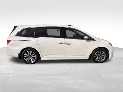 2015 Honda Odyssey for sale at Autoplex MKE in Milwaukee WI