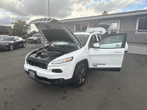 2017 Jeep Cherokee 75th Anniversary