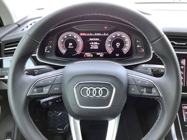 2025 Audi Q7 quattro Premium Plus 45 TFSI