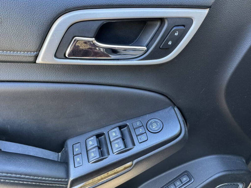 2017 GMC Yukon Denali