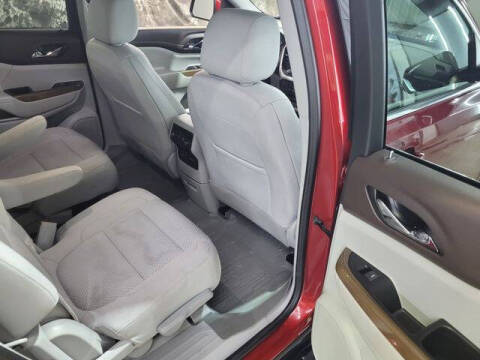 2023 GMC Acadia SLE