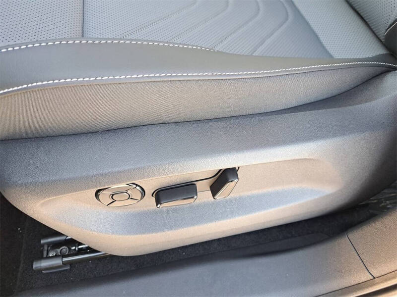 2025 Volkswagen Tiguan SE R-Line Black 4Motion