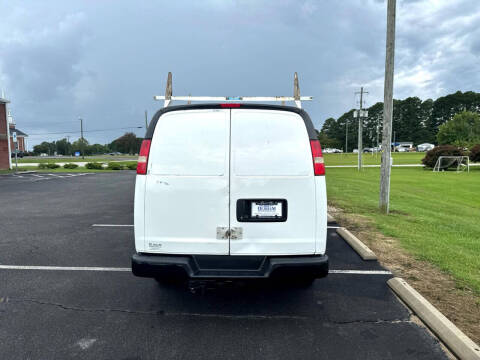 2017 Chevrolet Express 2500