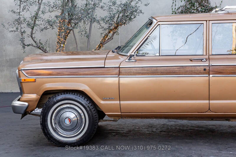 1982 Jeep Wagoneer