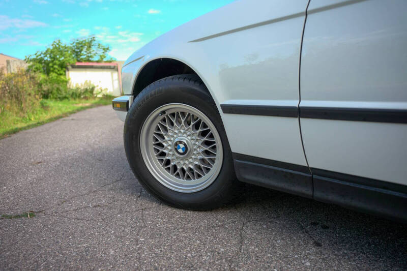 1993 BMW 5 Series 535i